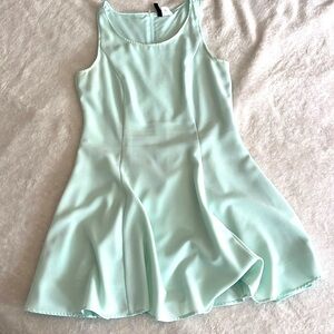 H&M Mint Mini
